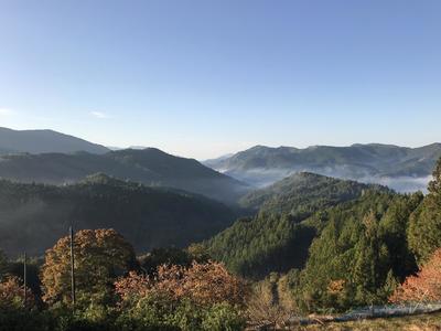 First viewpoint on the trail.