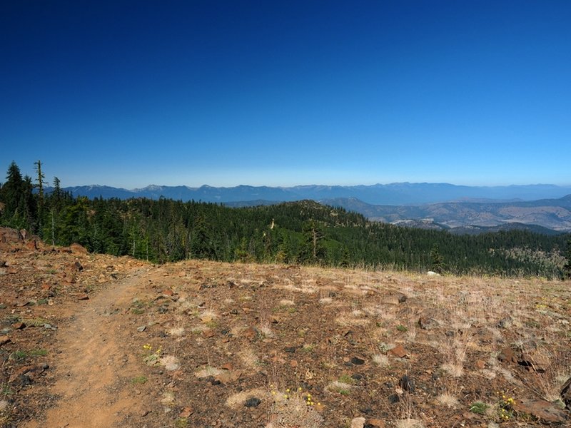 View north toward the Salmon Mountains from where the Fen Trail tops the ridge