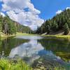 The small fishing reservoir in Rio Cebolla. August 2020.