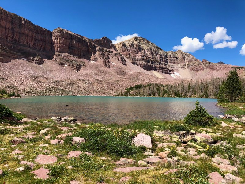 Dead Horse Lake and Pass