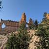 Shady spot for a snack before you climb the 950ft back to Sunrise Point!