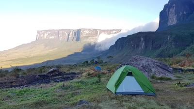 Base camp at the edge of the tepui
