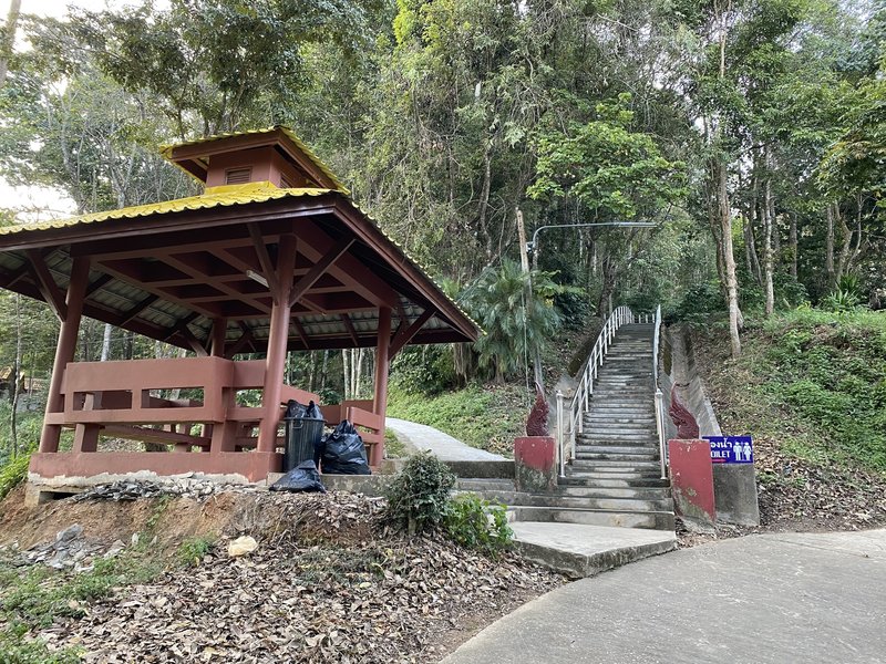 Stairs up to Chedi.