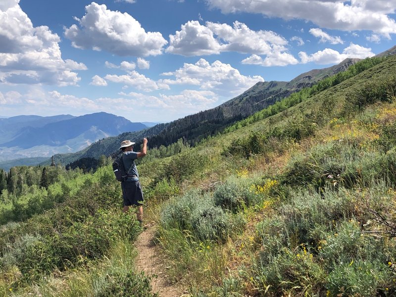 Picture perfect day on the Mt. Nebo Bench Trail.