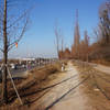 The trail in reverse alongside Gangbyeonbuk Road.