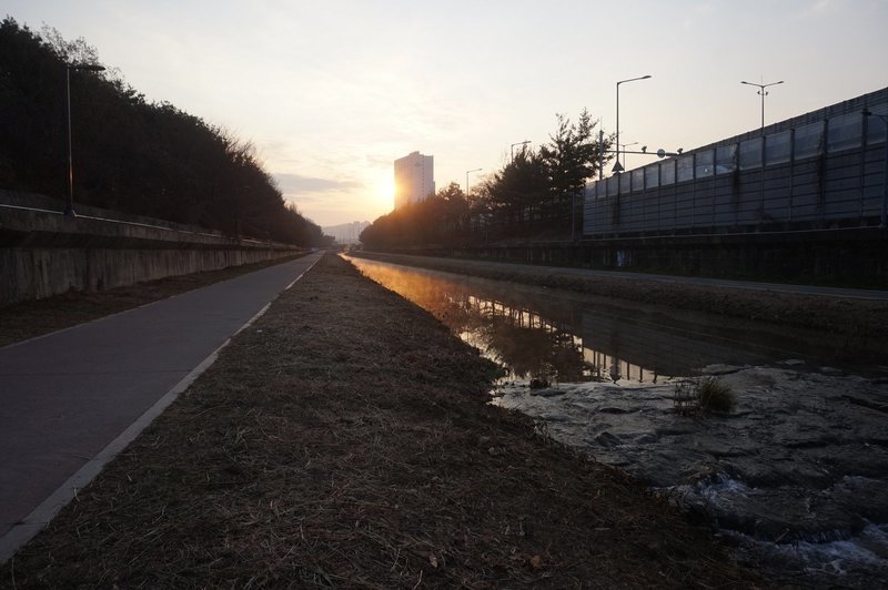 Seoul Trail at Mukdongcheon Stream