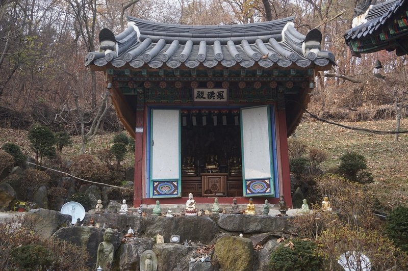 Seoul Trail at Bulguksa Temple