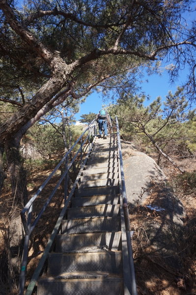 Seoul City Wall Trail on Inwangsan Mountain