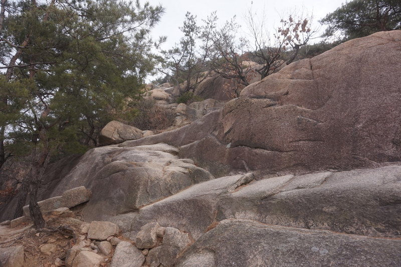 Bukhansan Traverse towards Jokduribong Peak