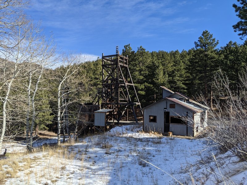 Old mine near the start of the trail