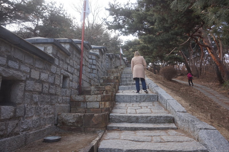 Hwaseong Fortress Loop towards the Southeastern Secret Entrance.