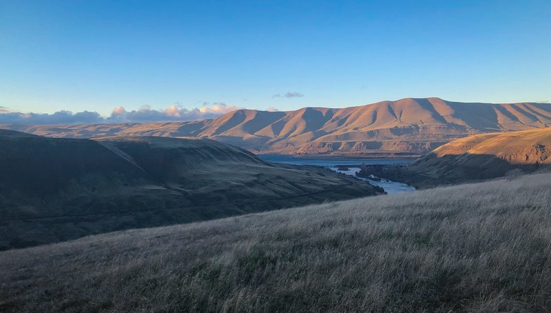 Sunset in the Columbia Gorge from the Deschutes River.