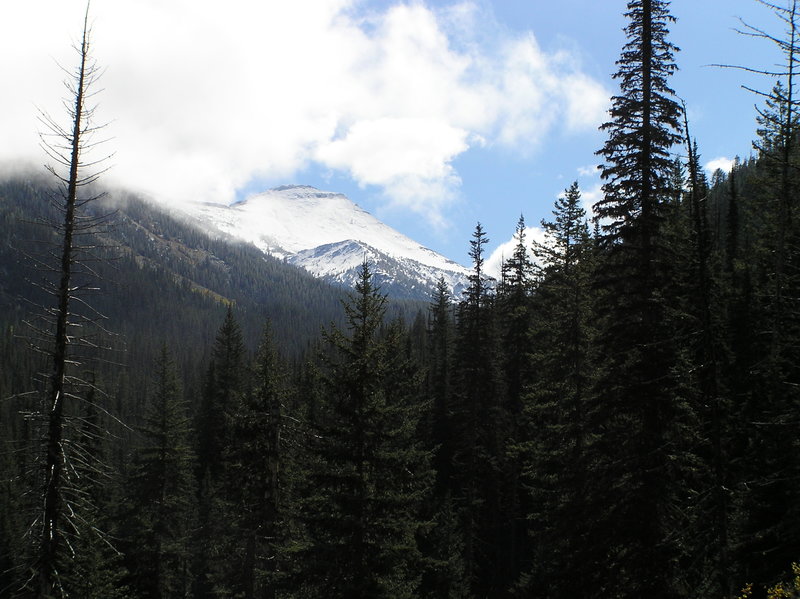 Aneroid Mountain from Trail (10-03-2017)