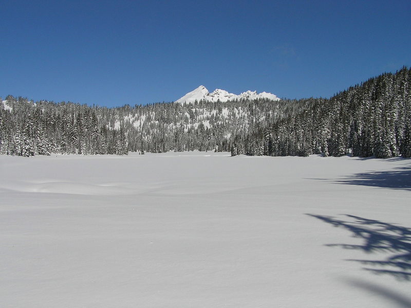 Broken Top from Todd Lake (03-13-2019).