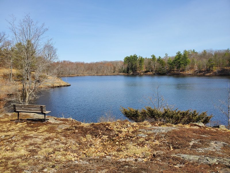 Picnic area overlooking Beaver Lake