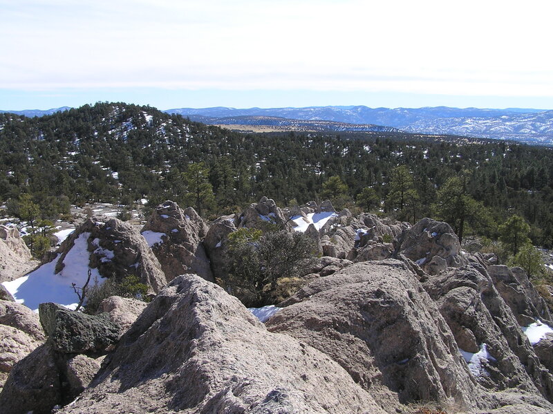 View south from on top of Whiterocks formation (12-31-2011)