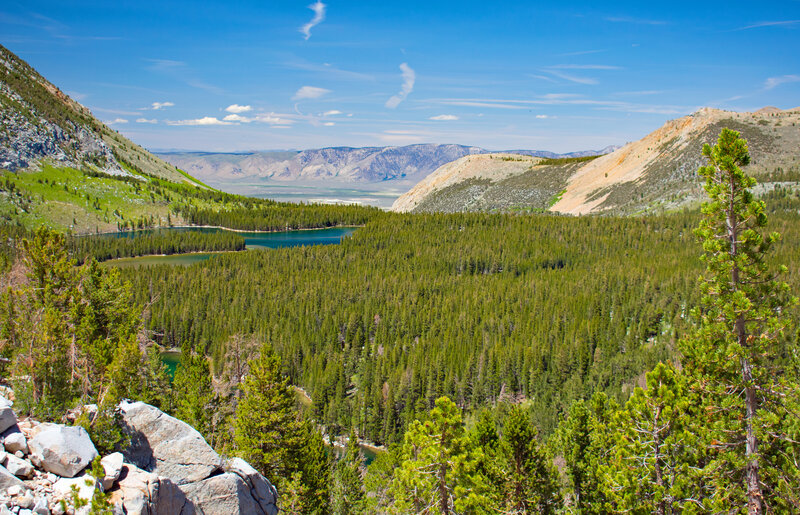 From Lake 3 and 4 trail looking towards Davis Lake. Hilton Lake 2 is barely visible above the rocks in the bottom left