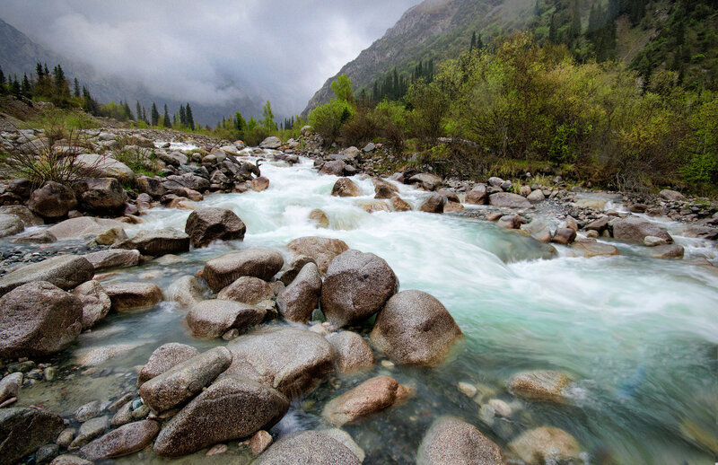 After breakfast in Bishkek, transfer to the Ala-Archa National Park (40 km). In an hour you'll find yourself in a picturesque gorge, where the mountain river Ala-Archa rushes down with a rapid stream, the highest snow peaks, juniper slopes..