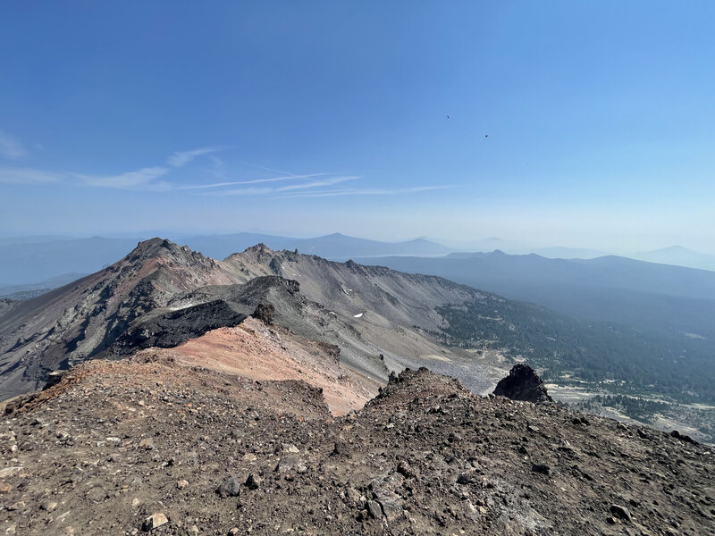 The view up to Diamond Peak along the ridge.