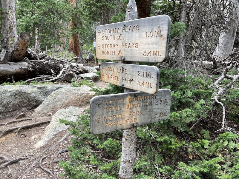 The biggest intersection on the North Fork Trail.