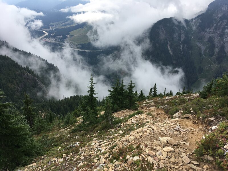 Trail is steep with loose rocks.