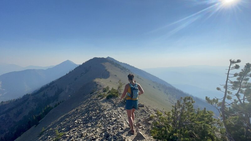 North bound along the ridge to Baldy