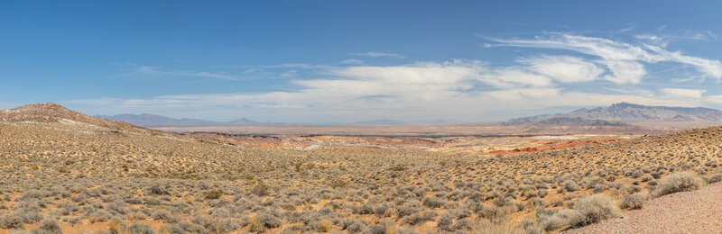 Panoramic view north from the dirt road to Silica Dome.