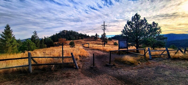 Walker Ranch Trailhead, Western Entrance.