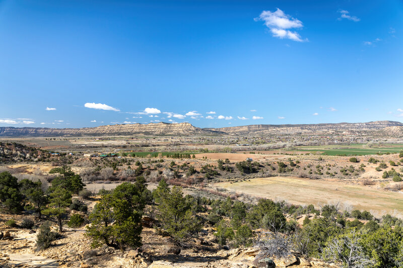 The town of Escalante from the Boulder Mail Trail