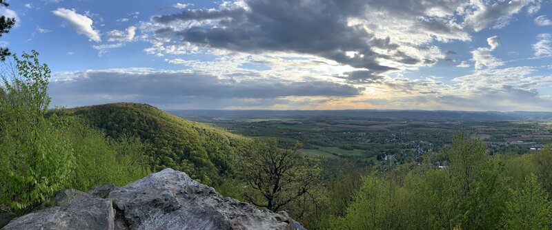 Overlook into Pleasant Gap