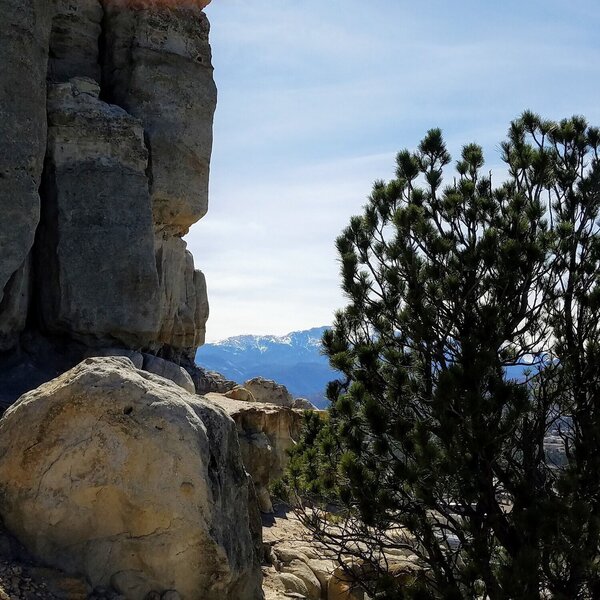 Peaking at Pikes Peak from Pulpit Rock