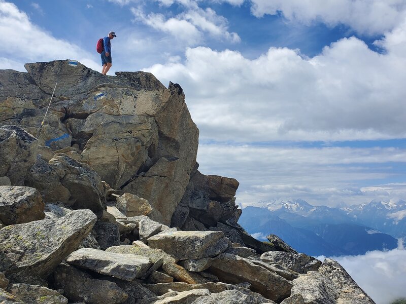 Surmounting a large rock pile along the ridge.