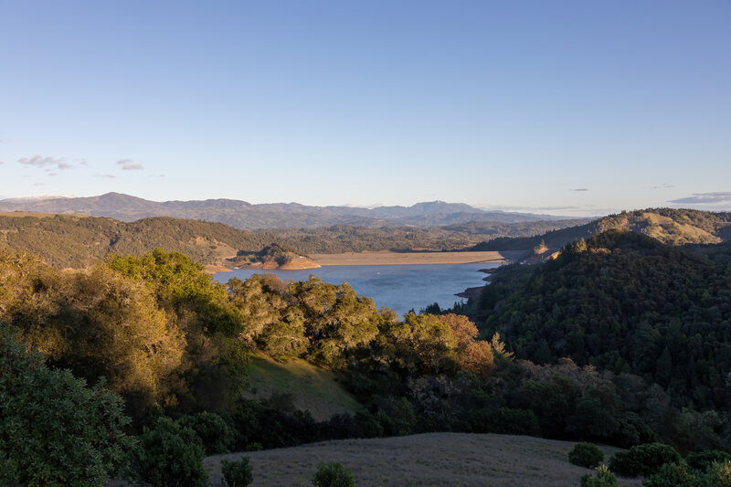 Sunset over Lake Sonoma on the Oak Knoll Trail.