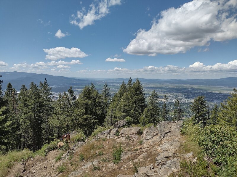 Coeur d'Alene lies to the west, at the foot of Canfield Mountain.