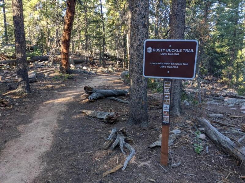 Entrance to Rusty Buckle Trail from Borderline Trail (Staunton Eastside Loop).