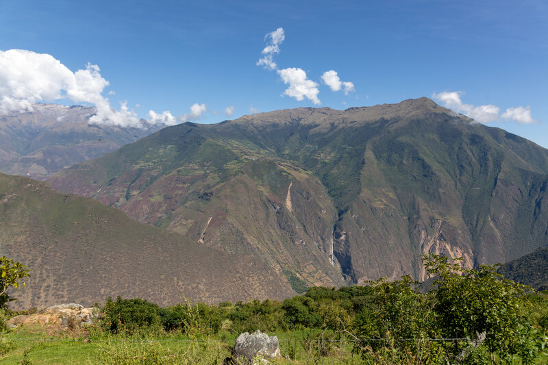 View from Marampata across the Rio Apurimac Valley towards Kiuñalla.