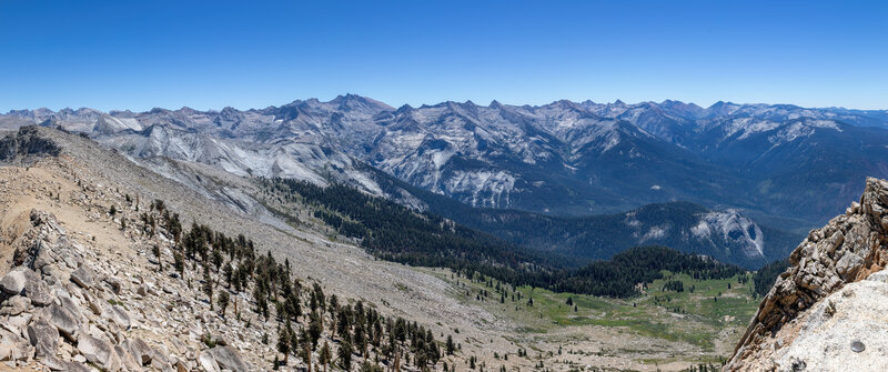 Panorama from Alta Peak