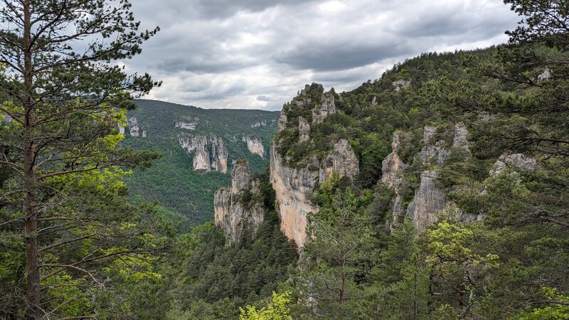 Rock formation from the Old Shepherd Trail.