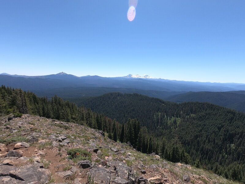 Mt Washington and 3 Sisters from Browder Ridge (7/3/23).