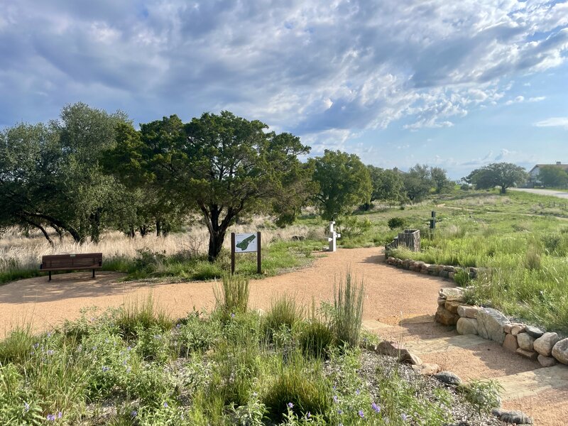 The trailhead at Horseshoe Bay Nature Park.