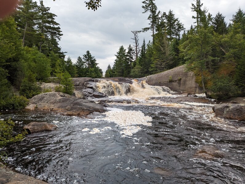 High falls hiking trail algonquin outlet park