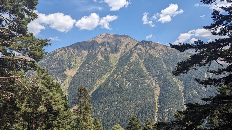 Baricave Peak Trail