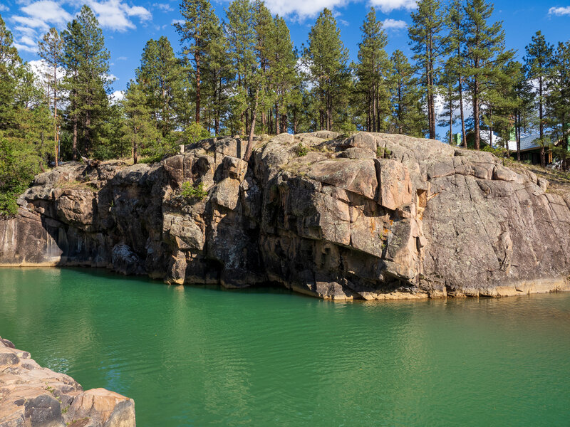 There are some fantastic cliff jumping opportunities at Baker's Bridge.