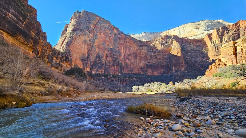 Virgin River Trail below the North Face of Angels Landing.