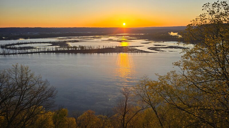 Sunrise from Bridal Veil Trail