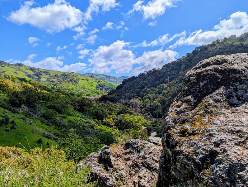 Canyon View Trail, en route to Little Yosemite, Sunol Regional Wilderness.