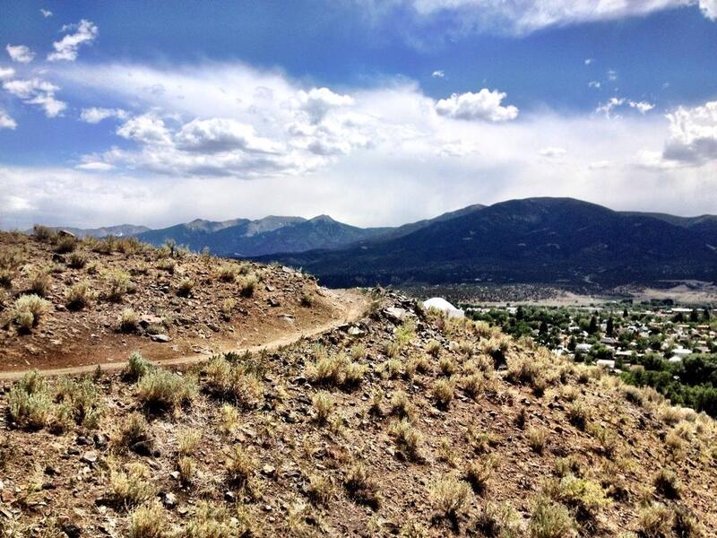 Frontside Trail near Loyal Duke's Grave.