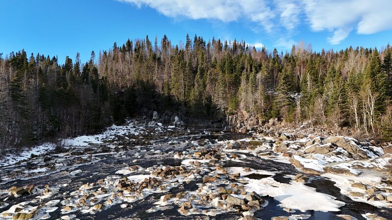 Rapids at the beginning of the trail.