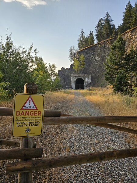 The old tunnel.