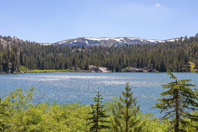 Round Lake
